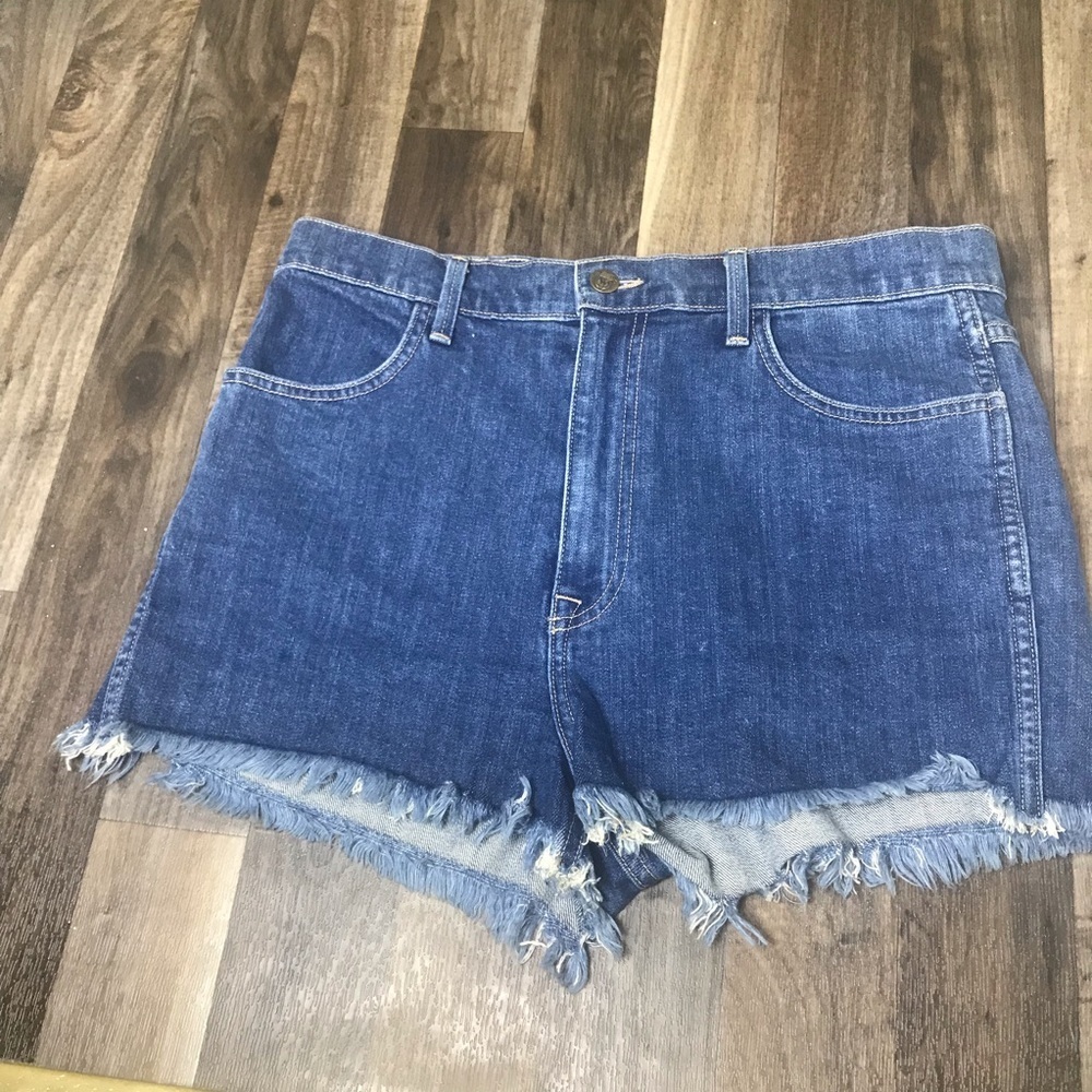WildFox Helena High-Rise Cut Off Denim Shorts - Picture 2 of 7